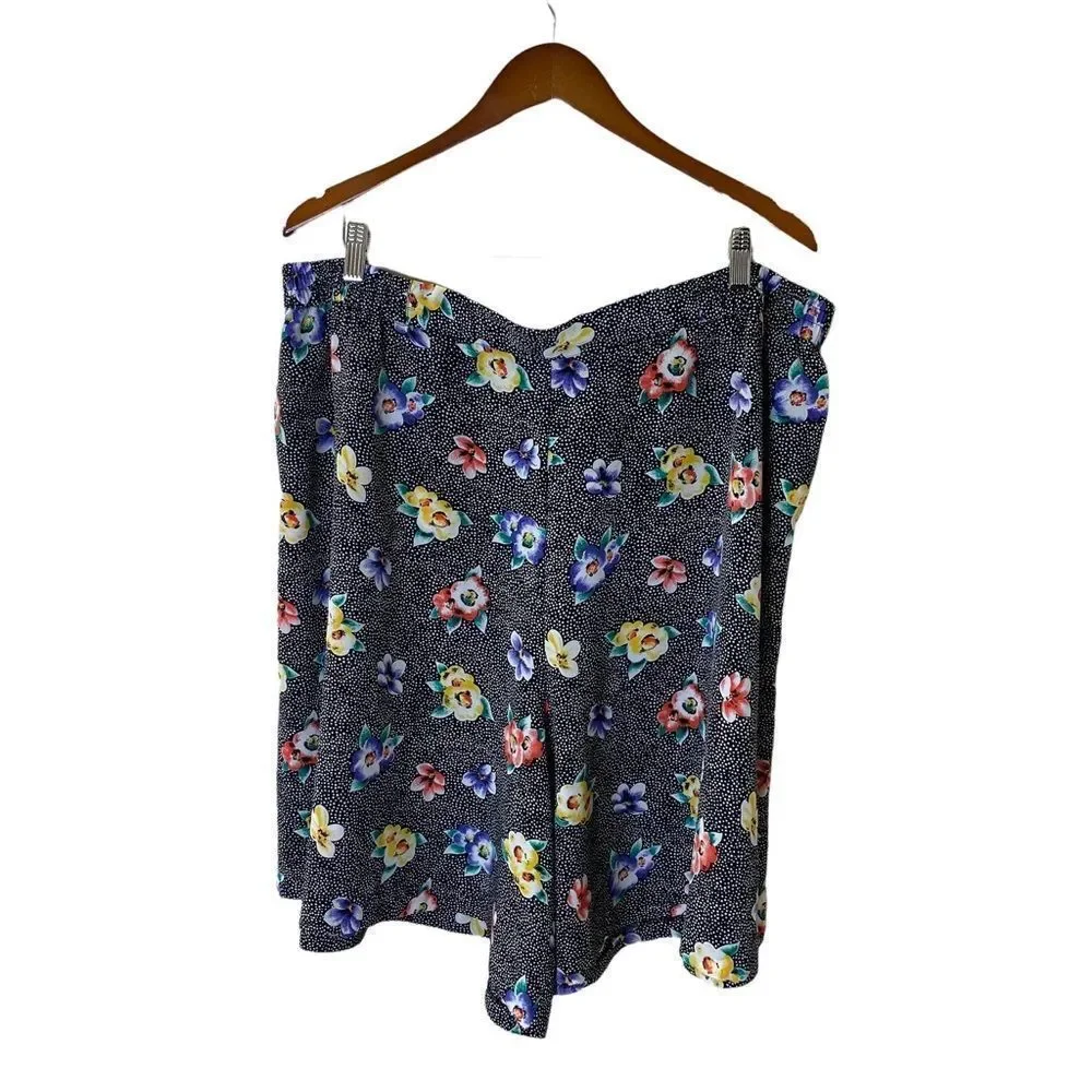 The Villager Dots & Floral Print Shorts Sz 20W